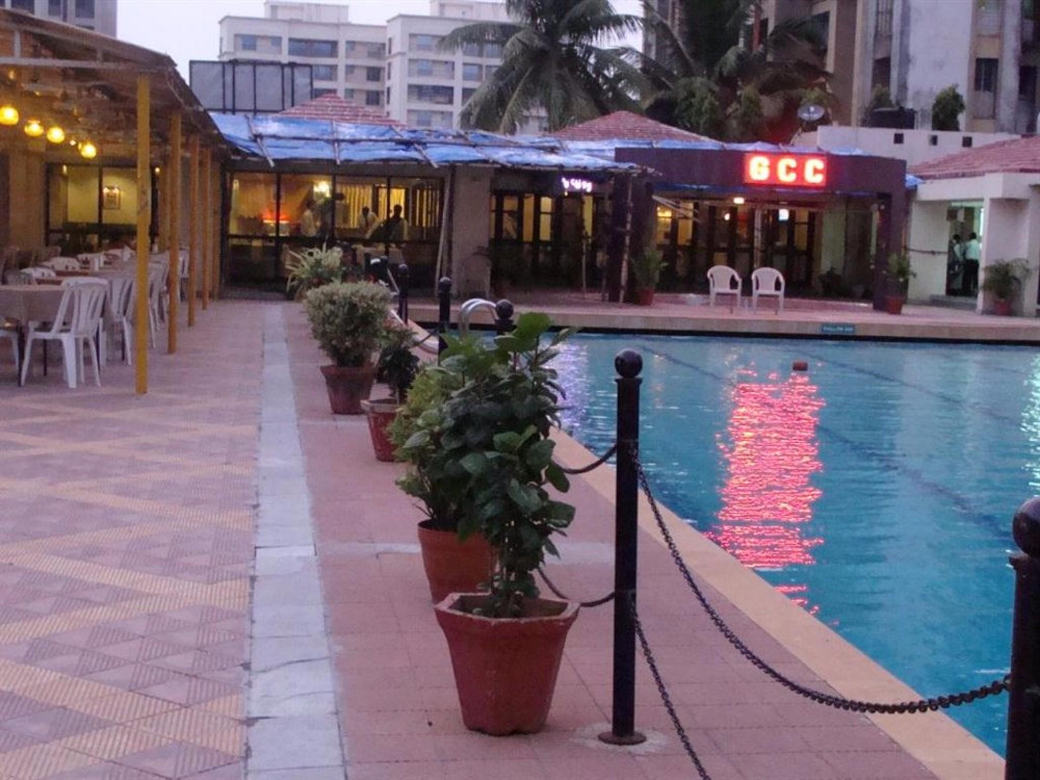 Gcc Hotel And Club Mira-Bhayandar Exteriör bild